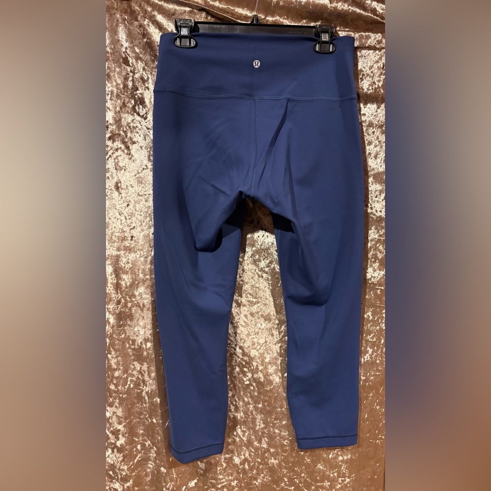 Lululemon Navy Blue Pants Size 8 - Picture 2 of 4